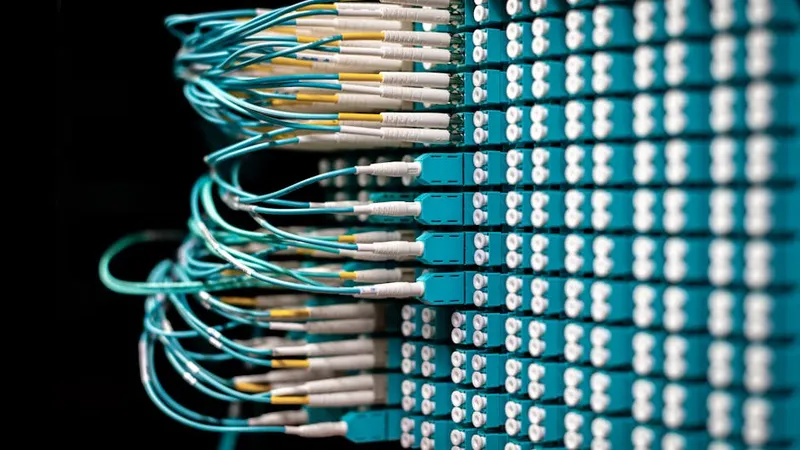 Internettbasert TV-teknologi med fibertilkoblinger